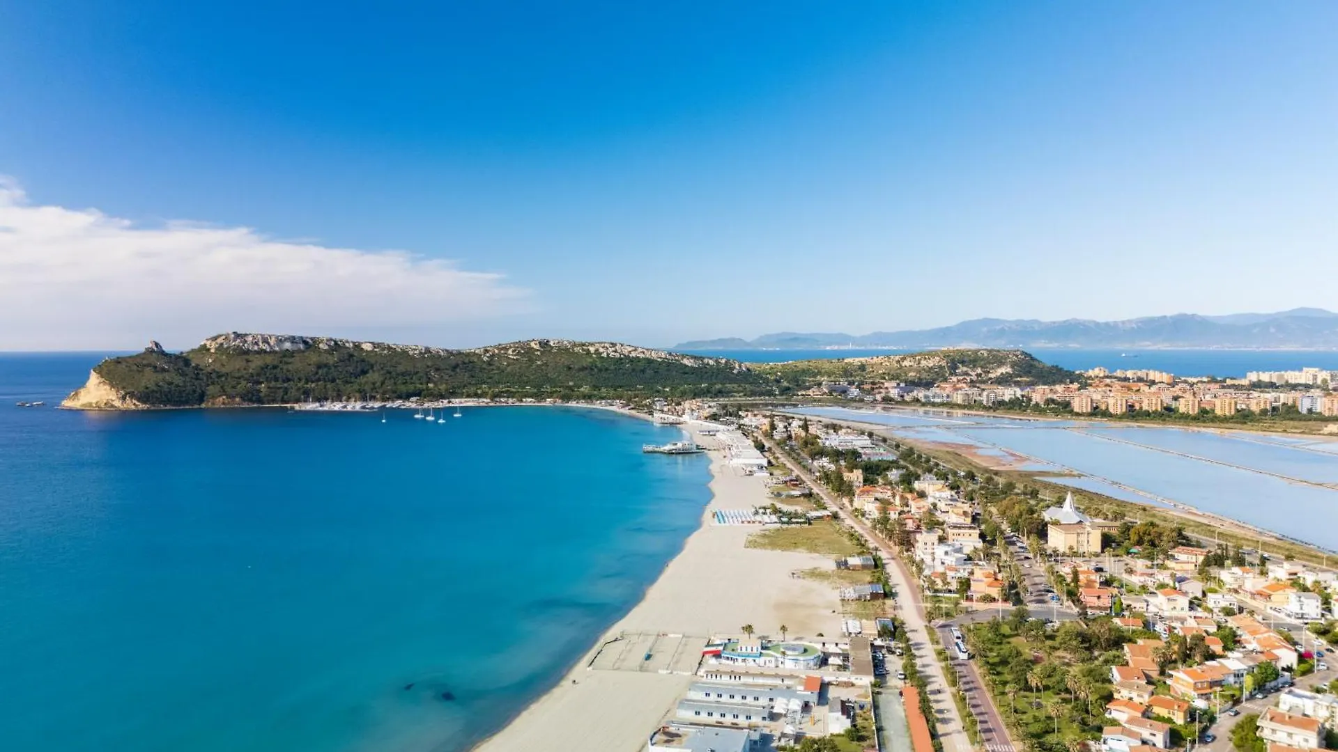 Sardinian Pearl - Poetto Beach Villa, South Sardinia 卡利亚里 意大利
