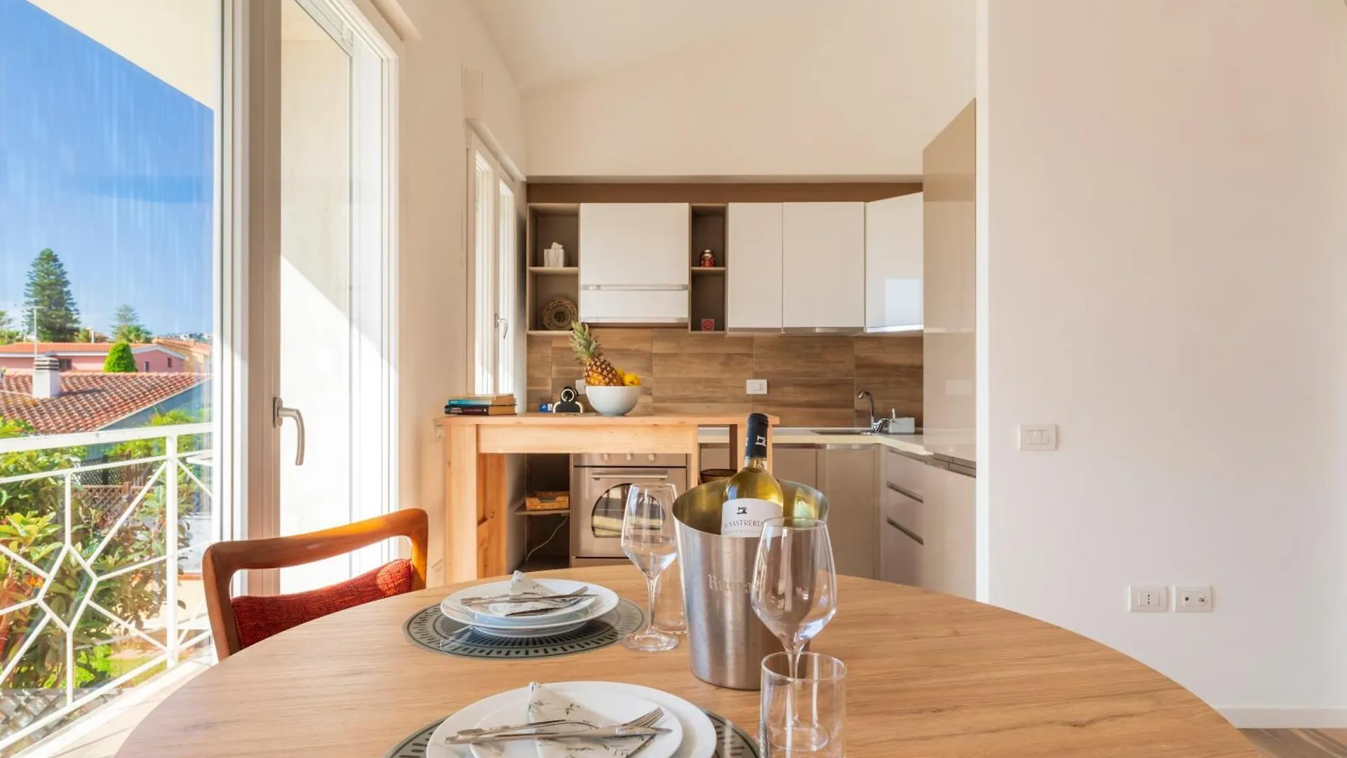 Sardinian Pearl - Poetto Beach Villa, South Sardinia 卡利亚里 0*,